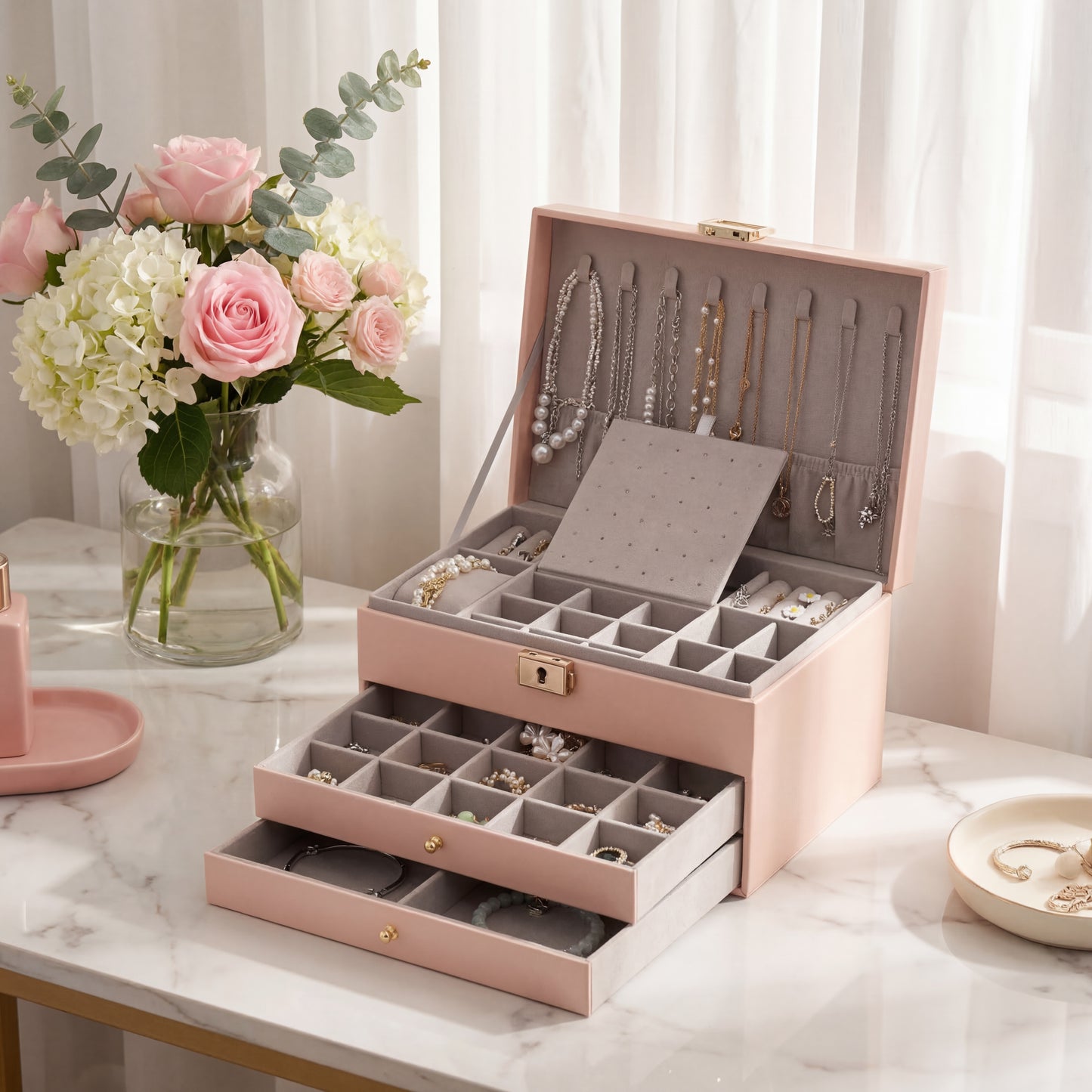 Casegrace 3‑Layer Drawer Jewelry Organizer for Necklaces Rings Bracelets, Large Lockable Jewelry Box