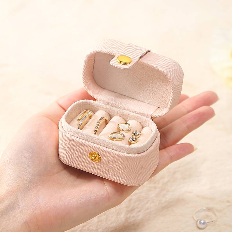 Casegrace Ring Box Small Jewelry Box Girls Jewelry Organizer Mini Travel Case Ring Storage Box